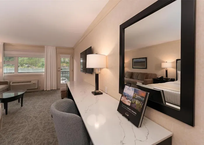 Prestige Lakeside Resort, Worldhotels Elite