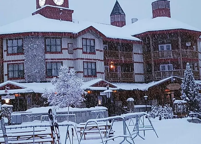 Polaris Lodge