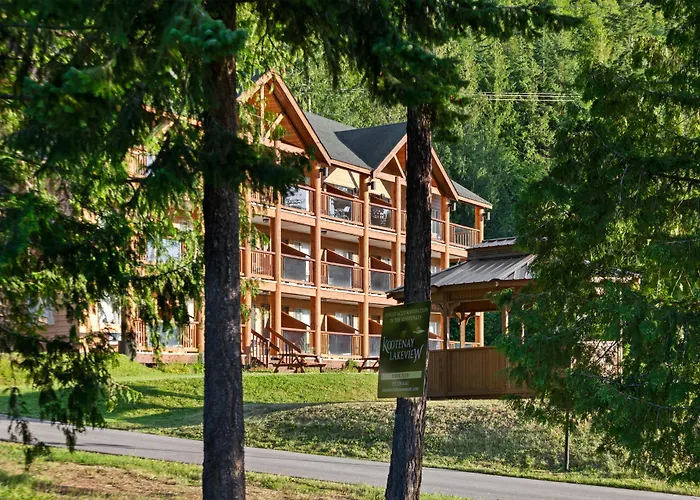Kootenay Lakeview Resort BW Signature Collection